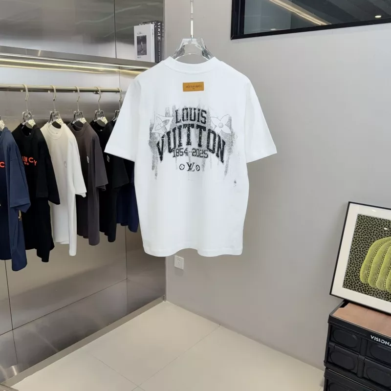 Modern 9744 Louis Vuitton LV T-Shirts Short Sleeved For Unisex