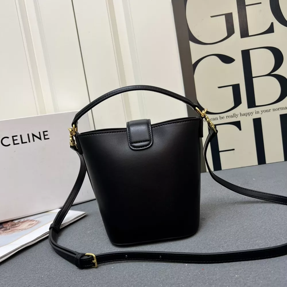 Modern 9814 Celine AAA Quality Messenger Bags For Women