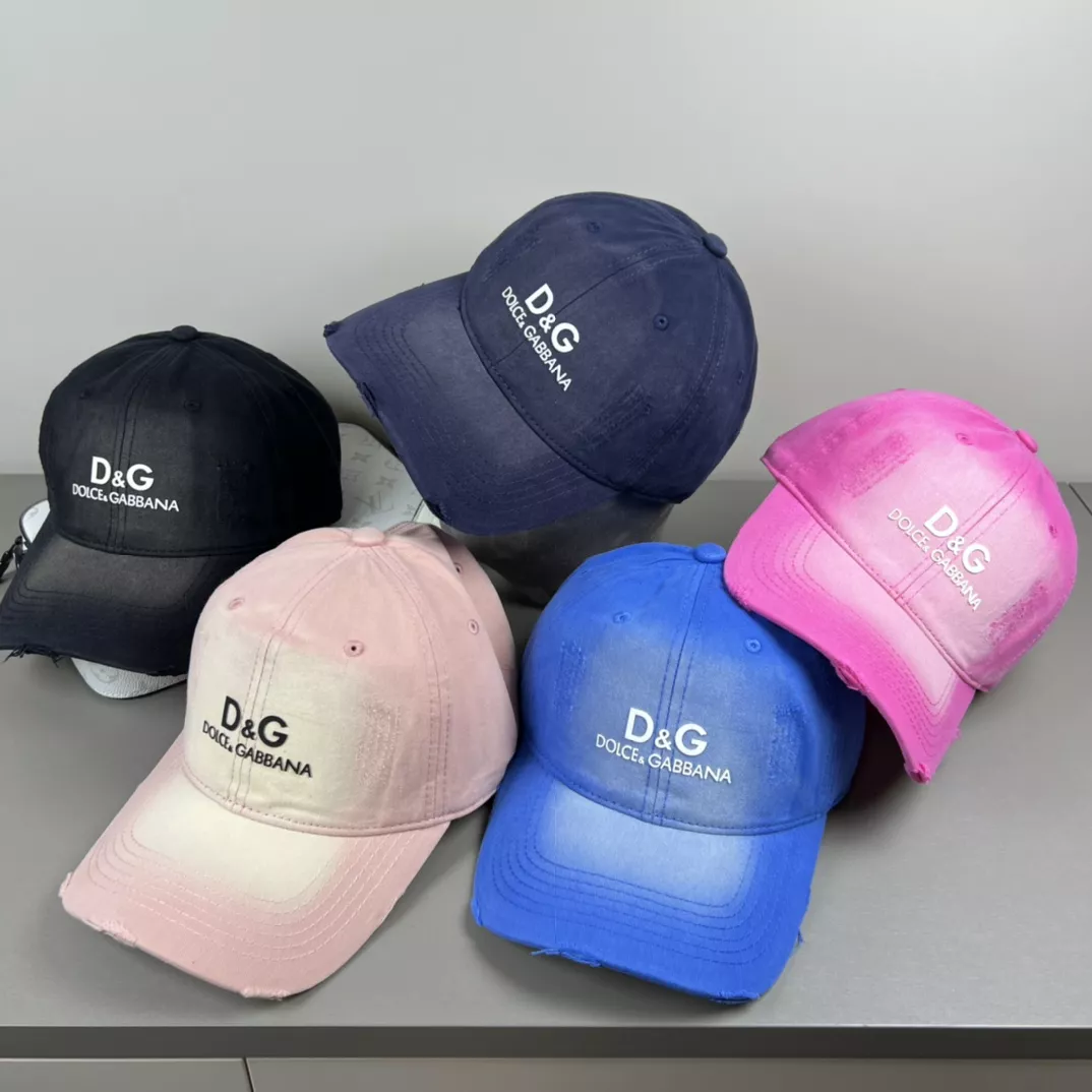 Modern 9986 Dolce & Gabbana Caps