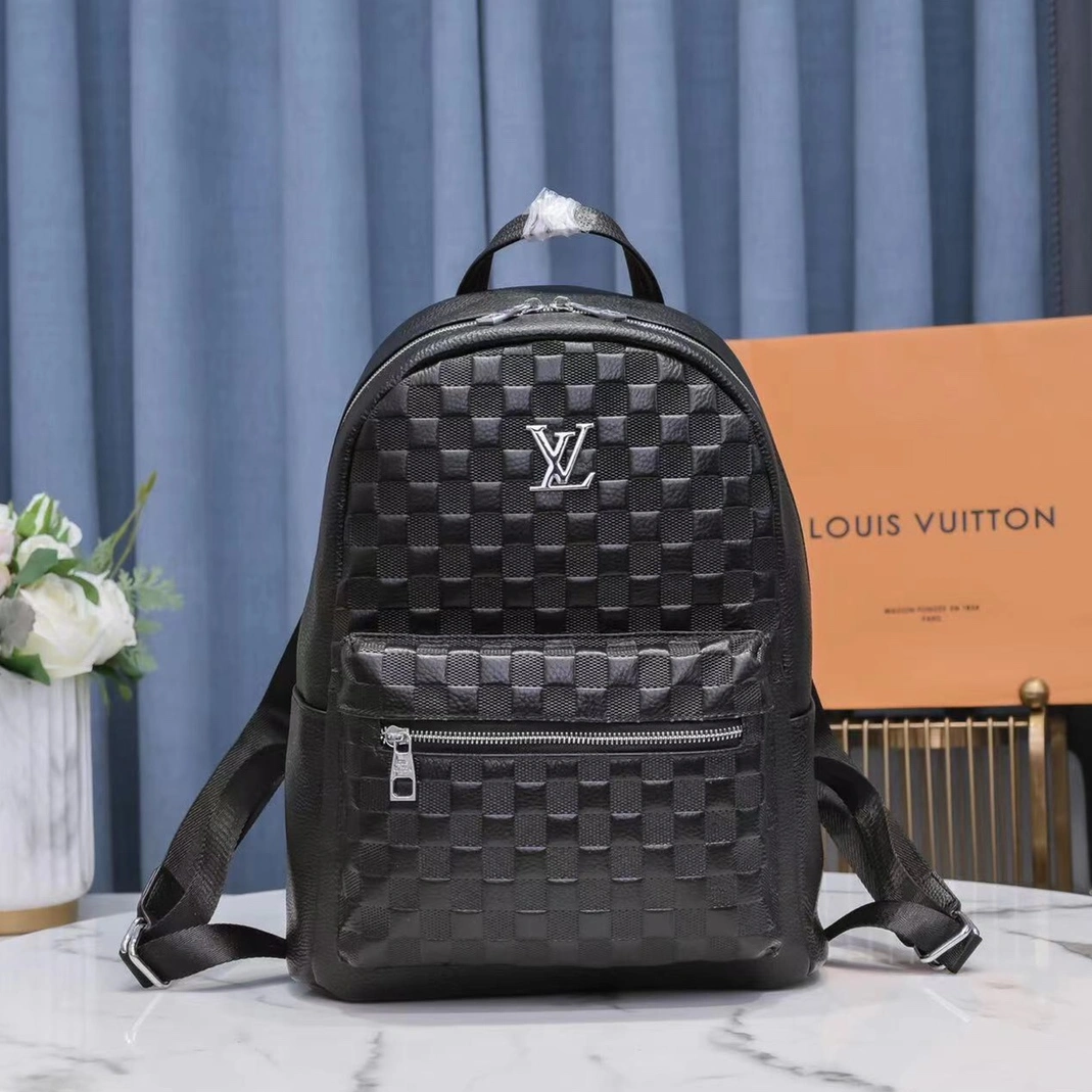 Modern 9987 Louis Vuitton LV AAA Man Backpacks