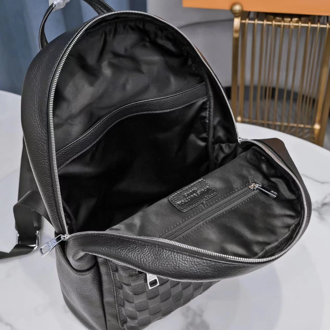 Modern 9987 Louis Vuitton LV AAA Man Backpacks