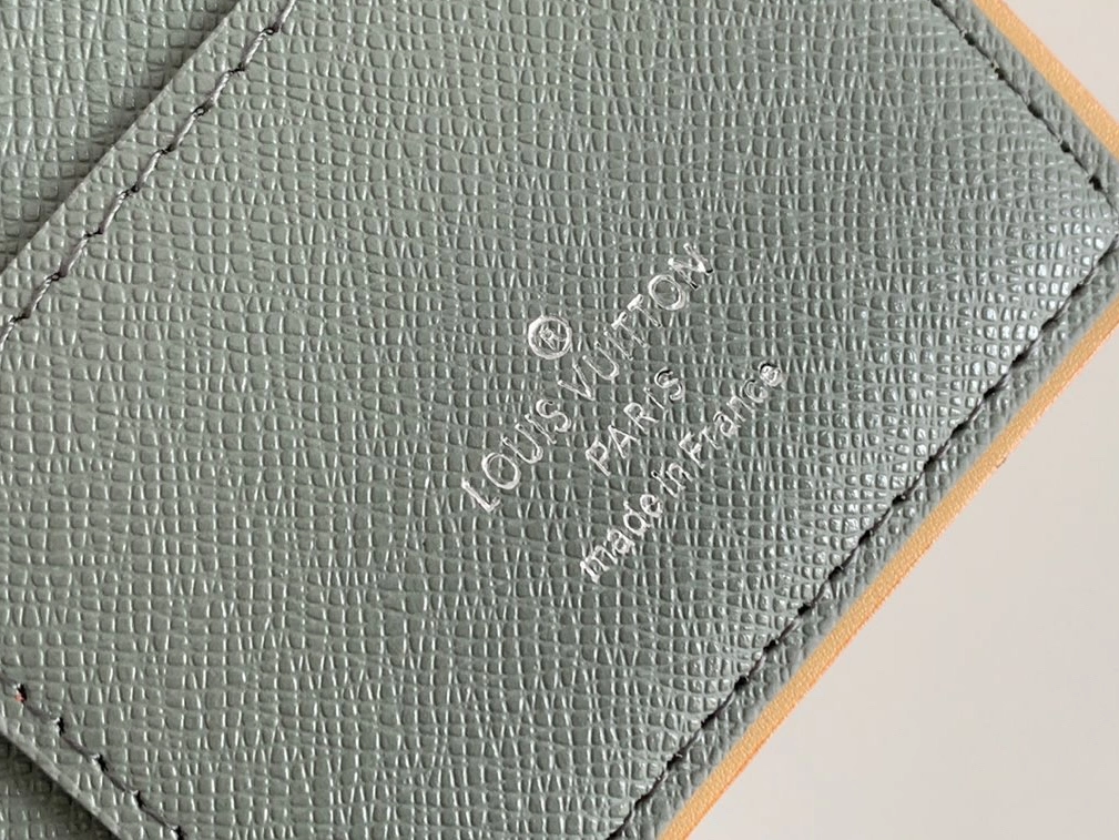 ModernLook 1119 Louis Vuitton LV Wallets
