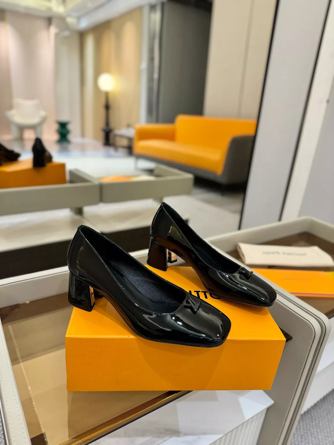 ModernLook 1336 Louis Vuitton High-Heeled Shoes For Women