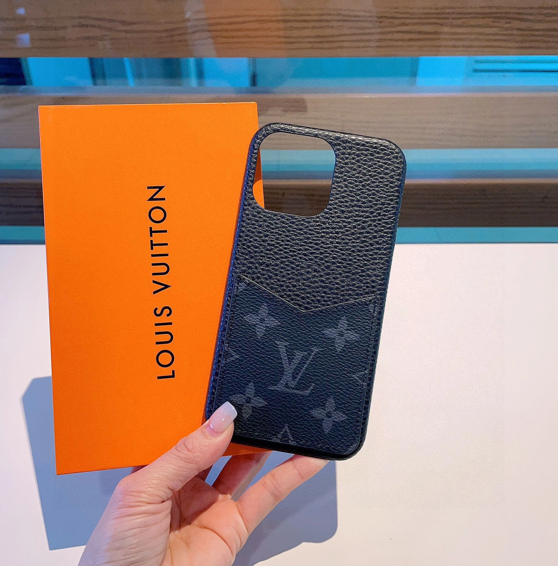 ModernLook 1345 Louis Vuitton LV iPhone Case