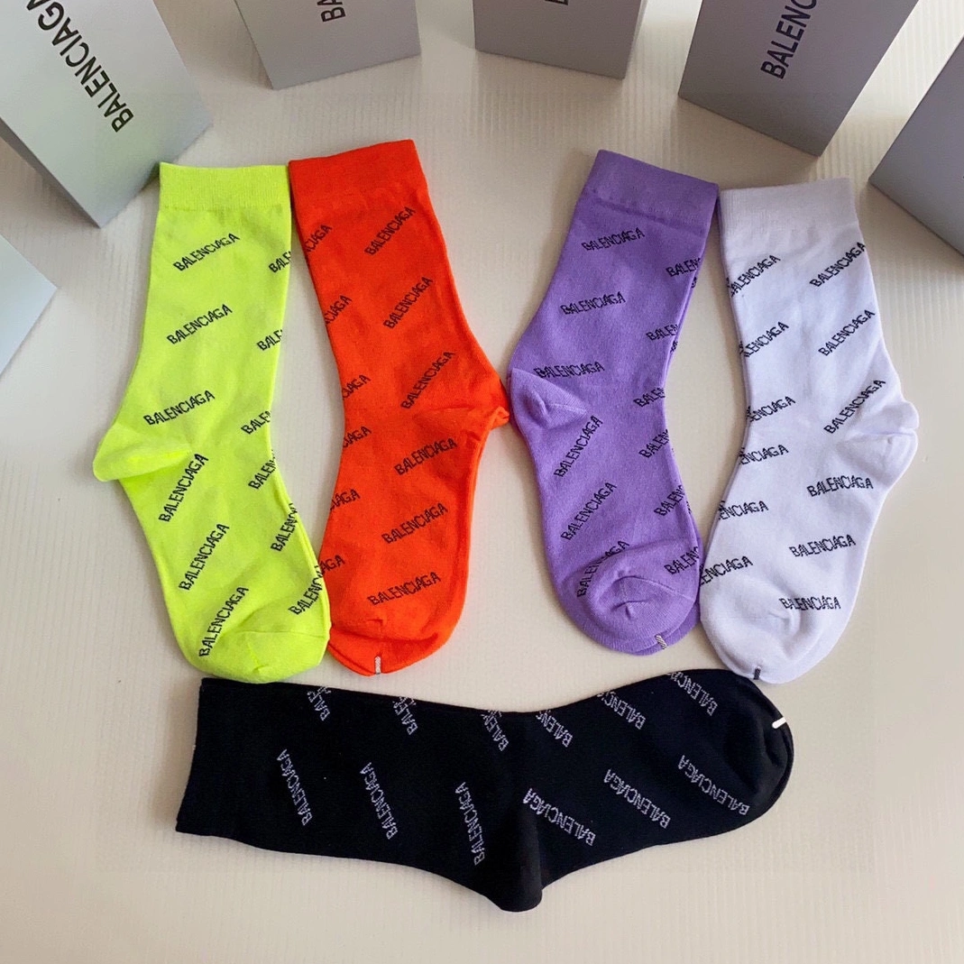 ModernLook 1582 Balenciaga Socks