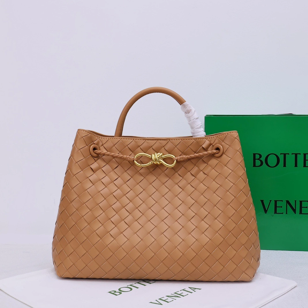 ModernLook 1707 Bottega Veneta BV AAA Quality Handbags For Women