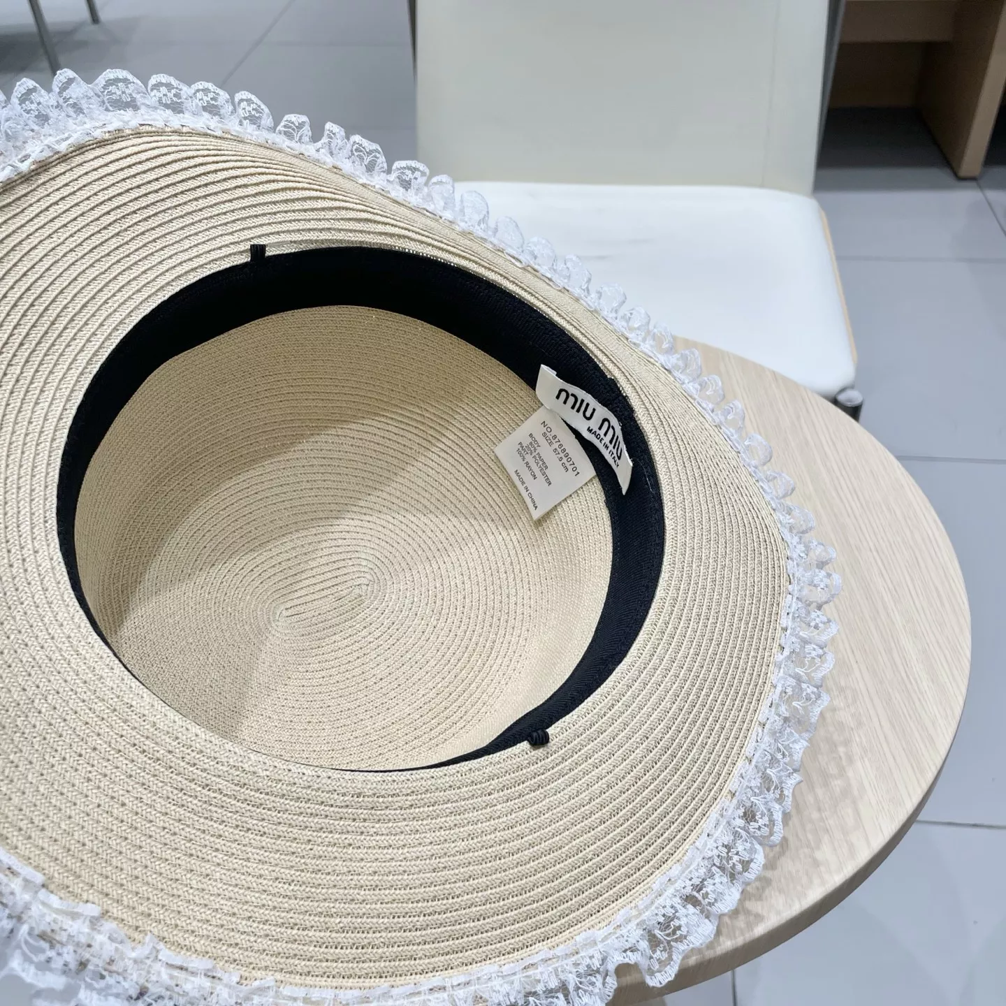 ModernLook 1774 MIU MIU Caps