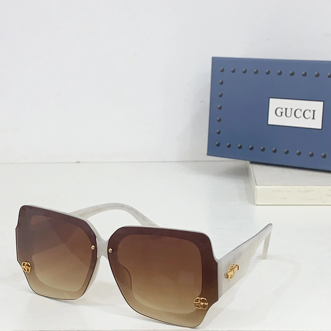 ModernLook 1987 Gucci AAA Quality Sunglasses