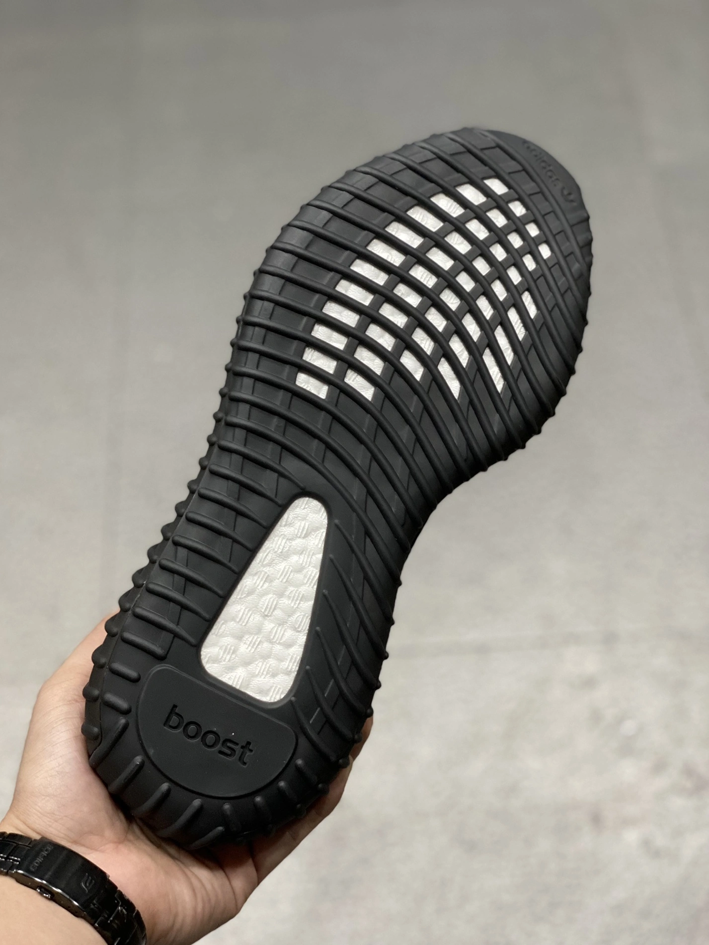 ModernLook 2018 Adidas Yeezy Shoes For Men