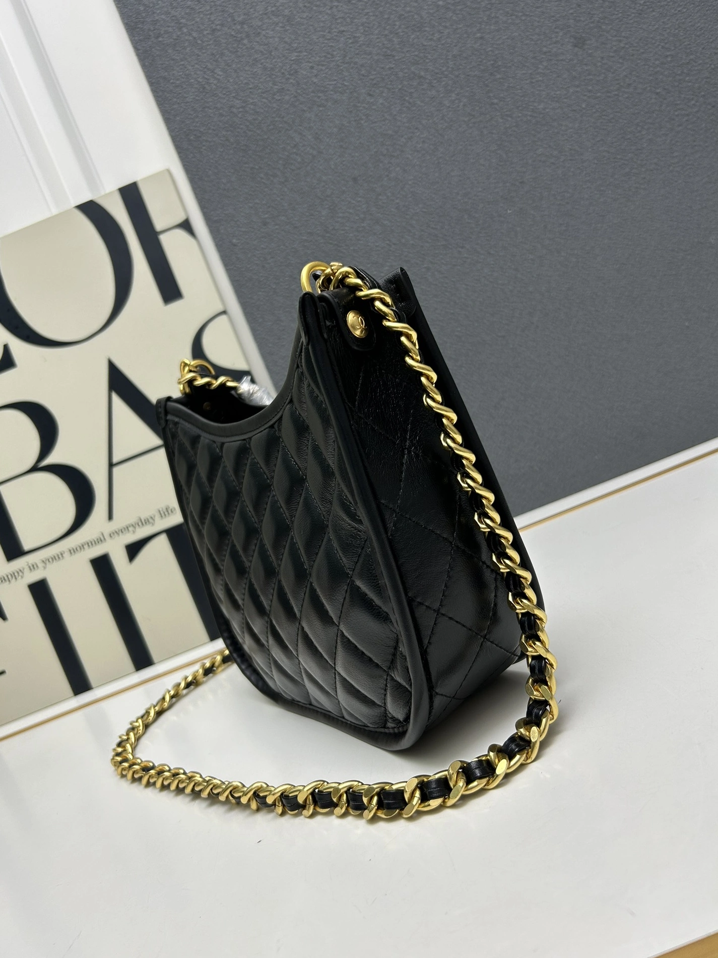 ModernLook 2066 Chanel AAA Quality Shoulder Bags For Women