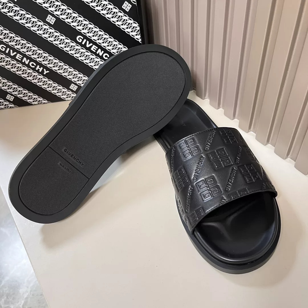 ModernLook 2412 Givenchy Slippers For Men