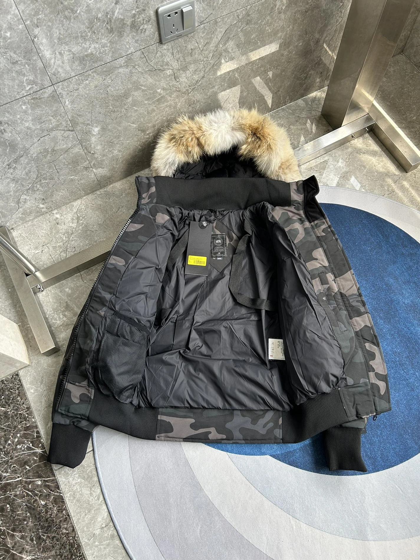 ModernLook 248 Canada Goose Down Feather Coat Long Sleeved For Women