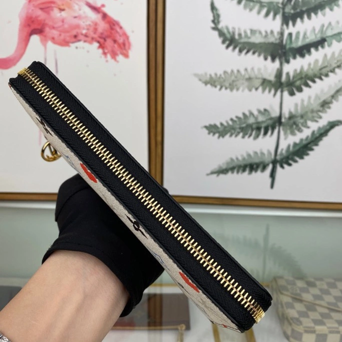 ModernLook 2516 Louis Vuitton AAA Quality Wallets For Women