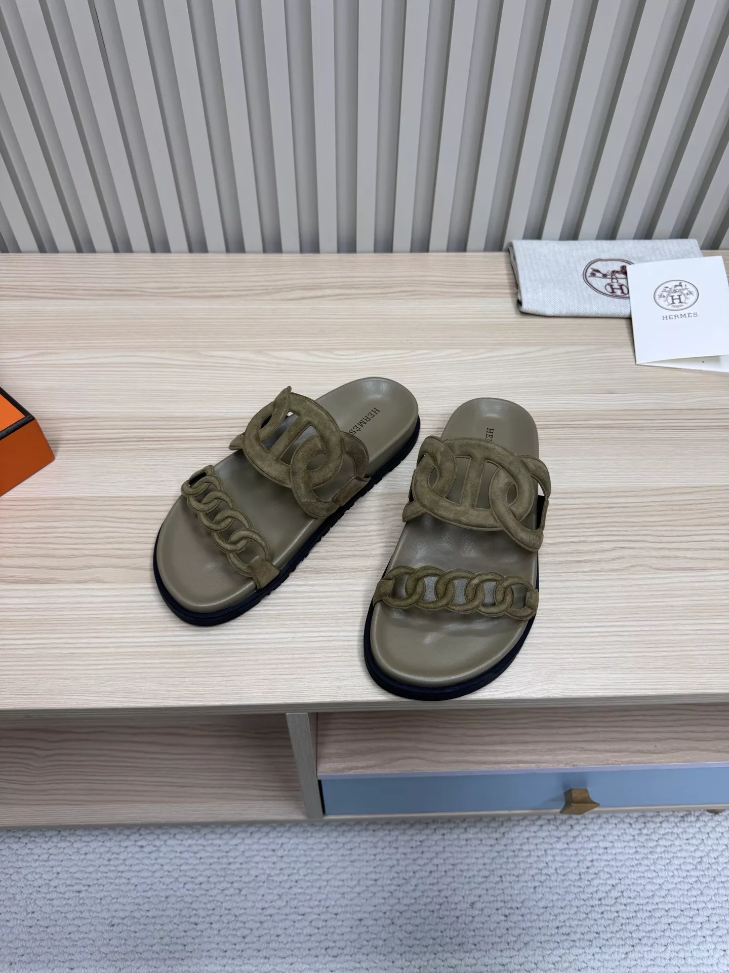 ModernLook 2581 Hermes Slippers For Men