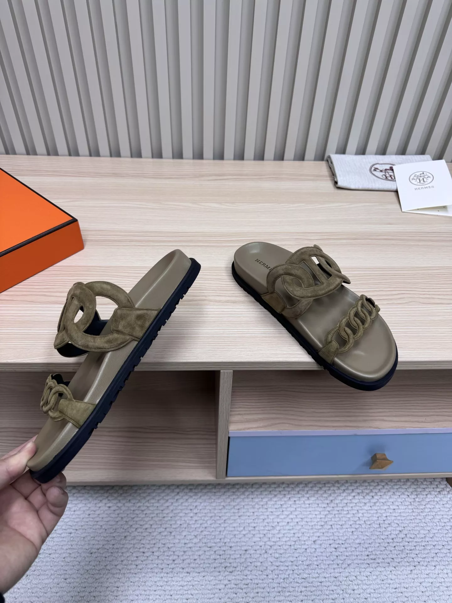 ModernLook 2581 Hermes Slippers For Men