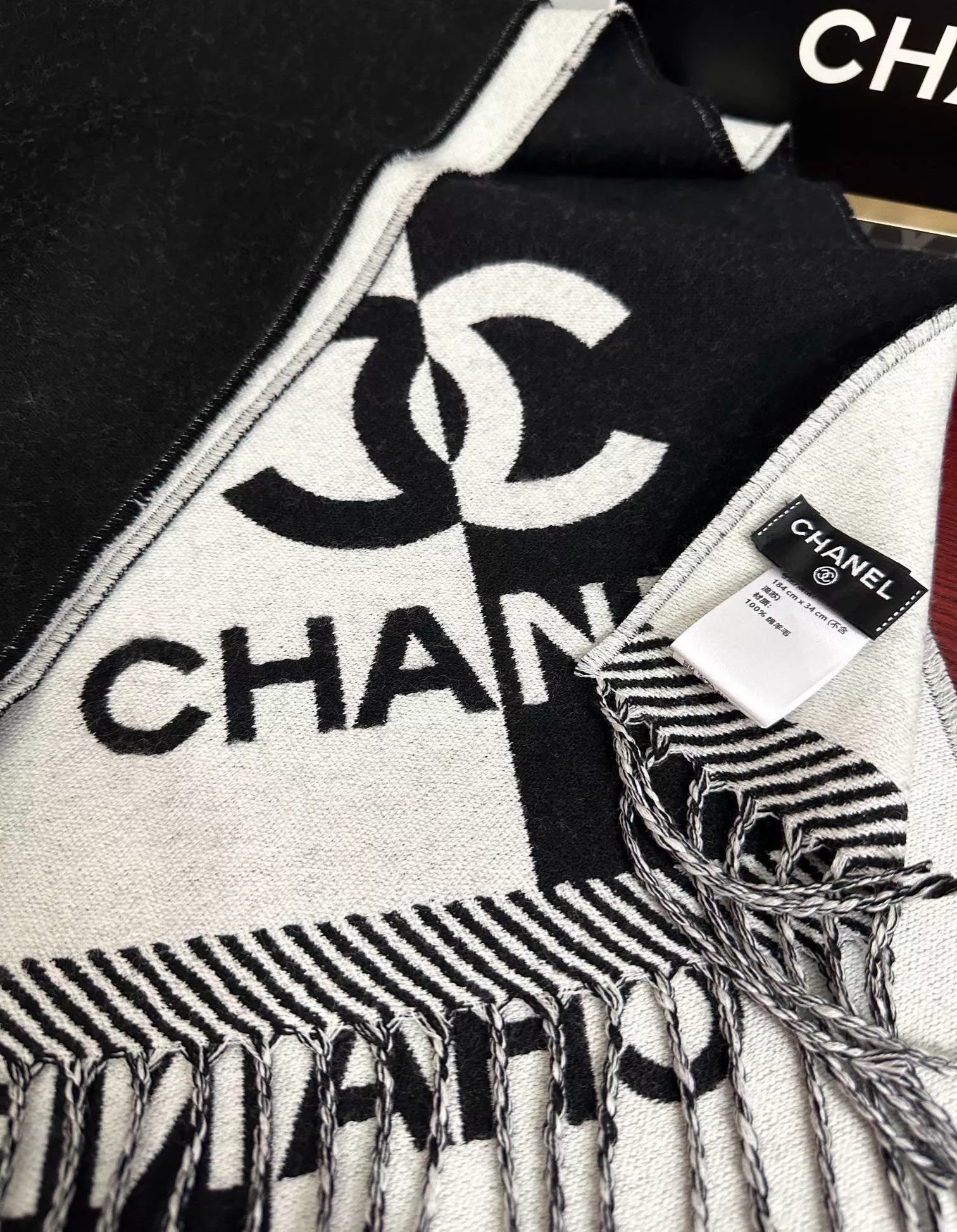 ModernLook 2976 Chanel Scarves For Women