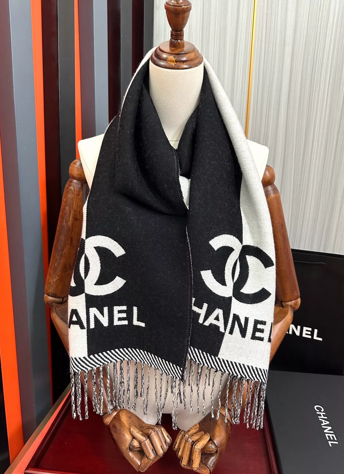 ModernLook 2976 Chanel Scarves For Women