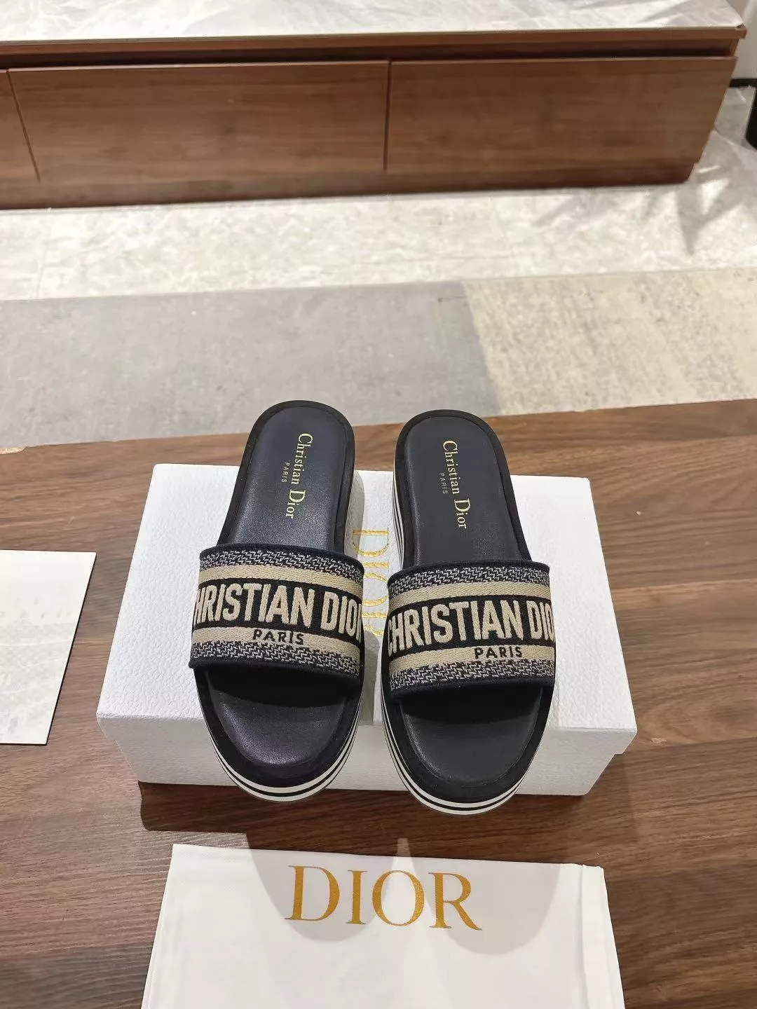 ModernLook 2998 Christian Dior Slippers For Women