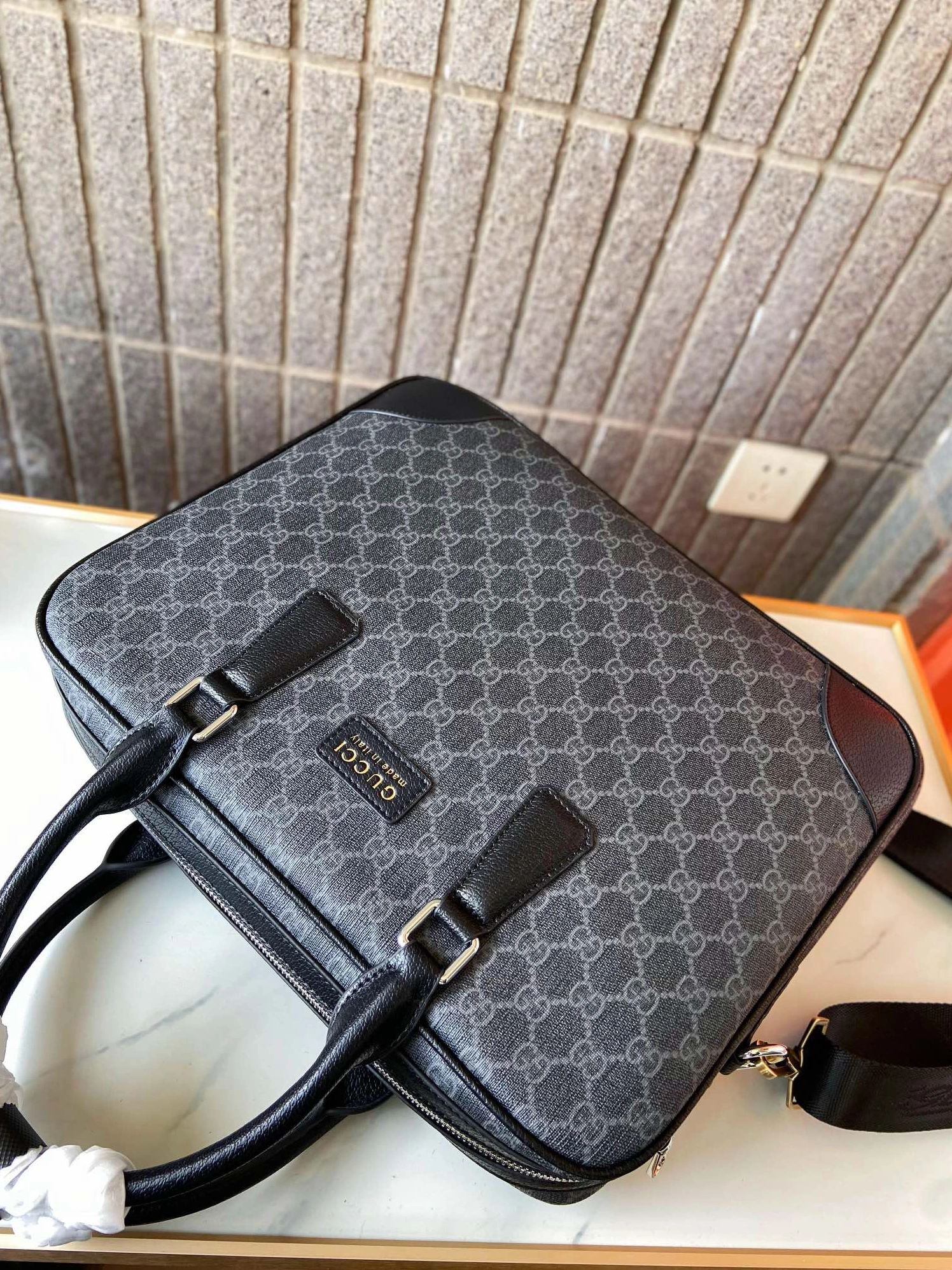 ModernLook 3138 Gucci AAA Man Handbags