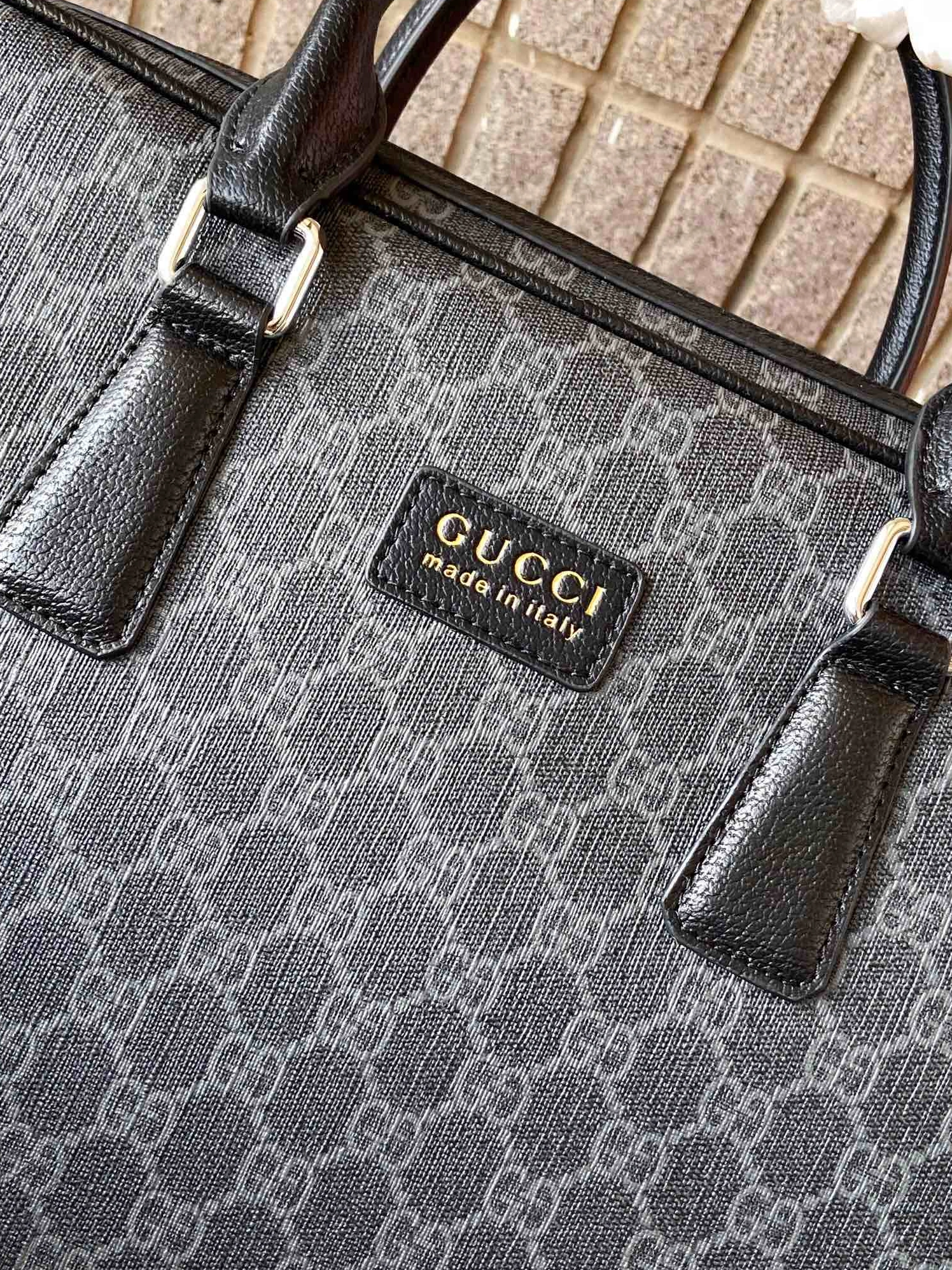 ModernLook 3138 Gucci AAA Man Handbags