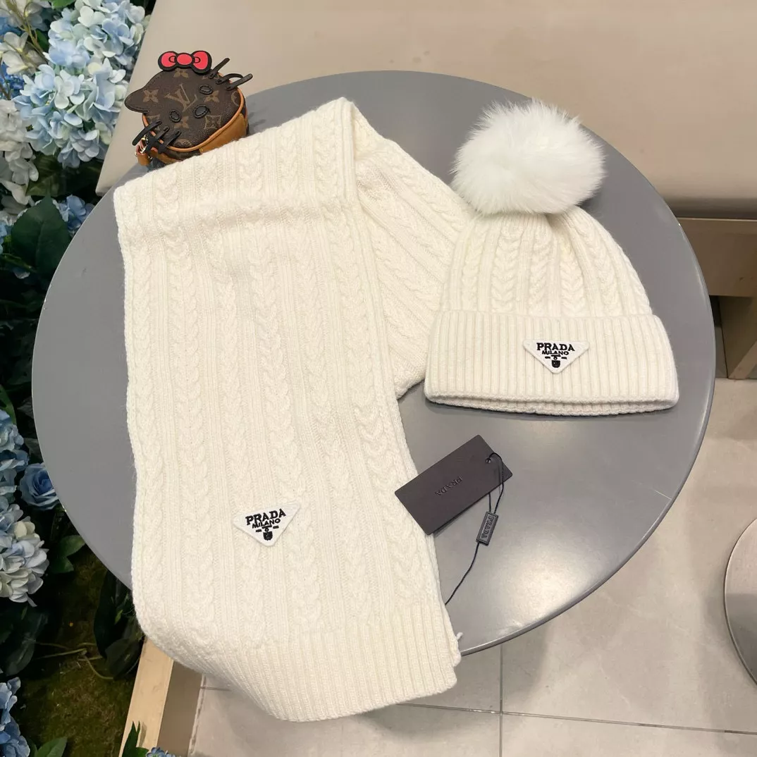 ModernLook 3172 Prada Hat and Scarf Set