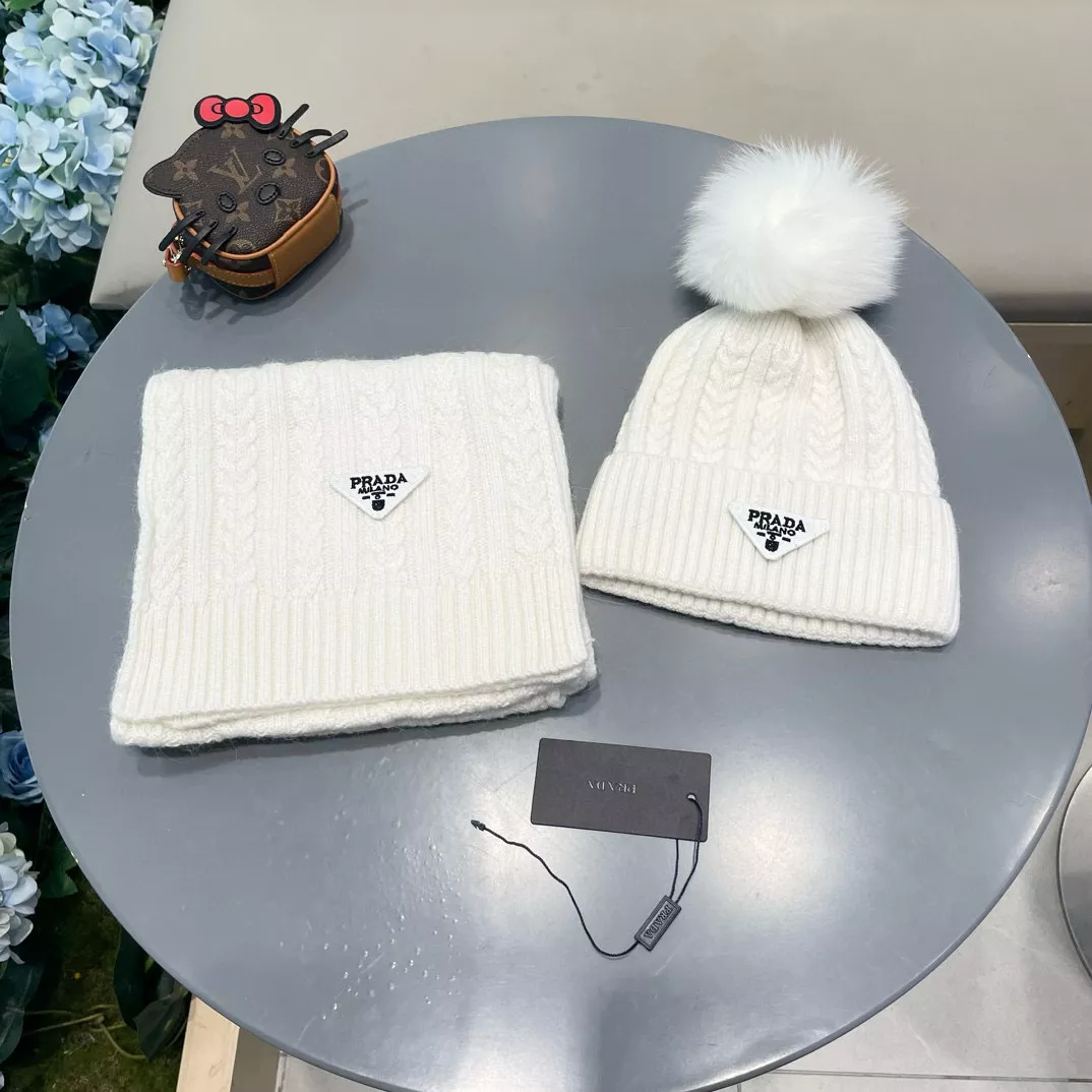 ModernLook 3172 Prada Hat and Scarf Set