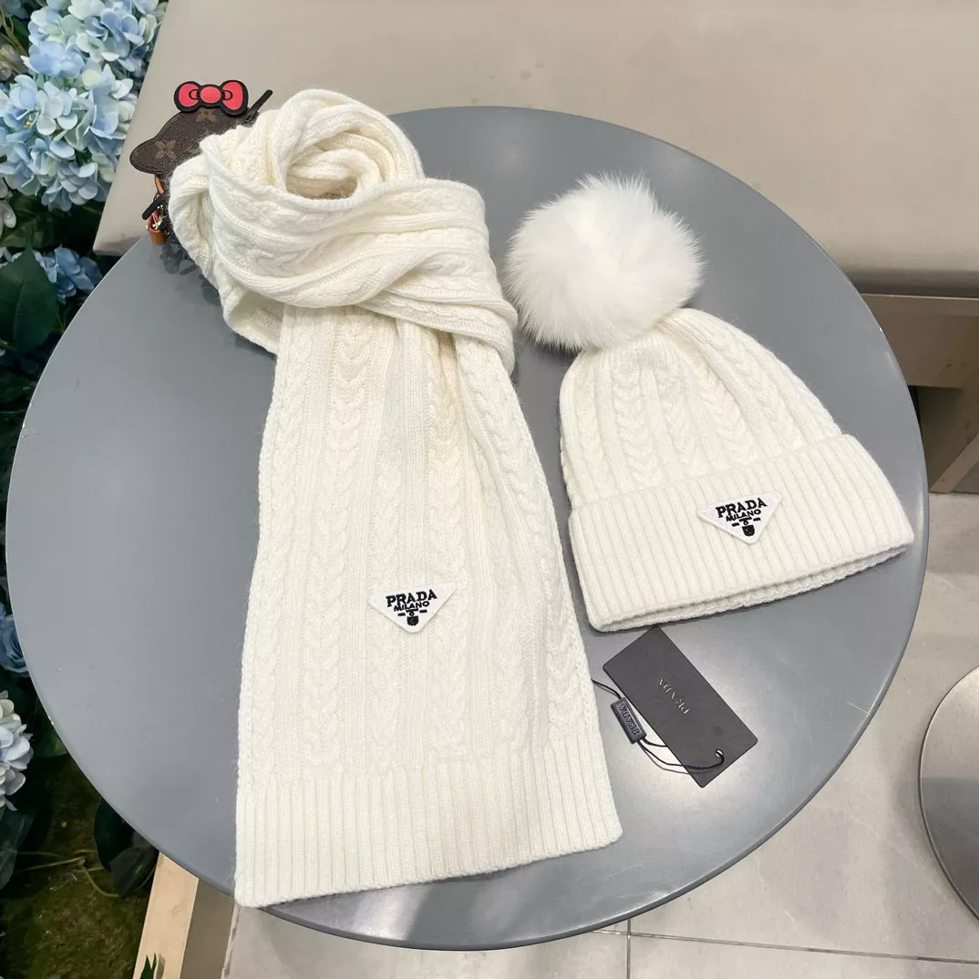 ModernLook 3172 Prada Hat and Scarf Set