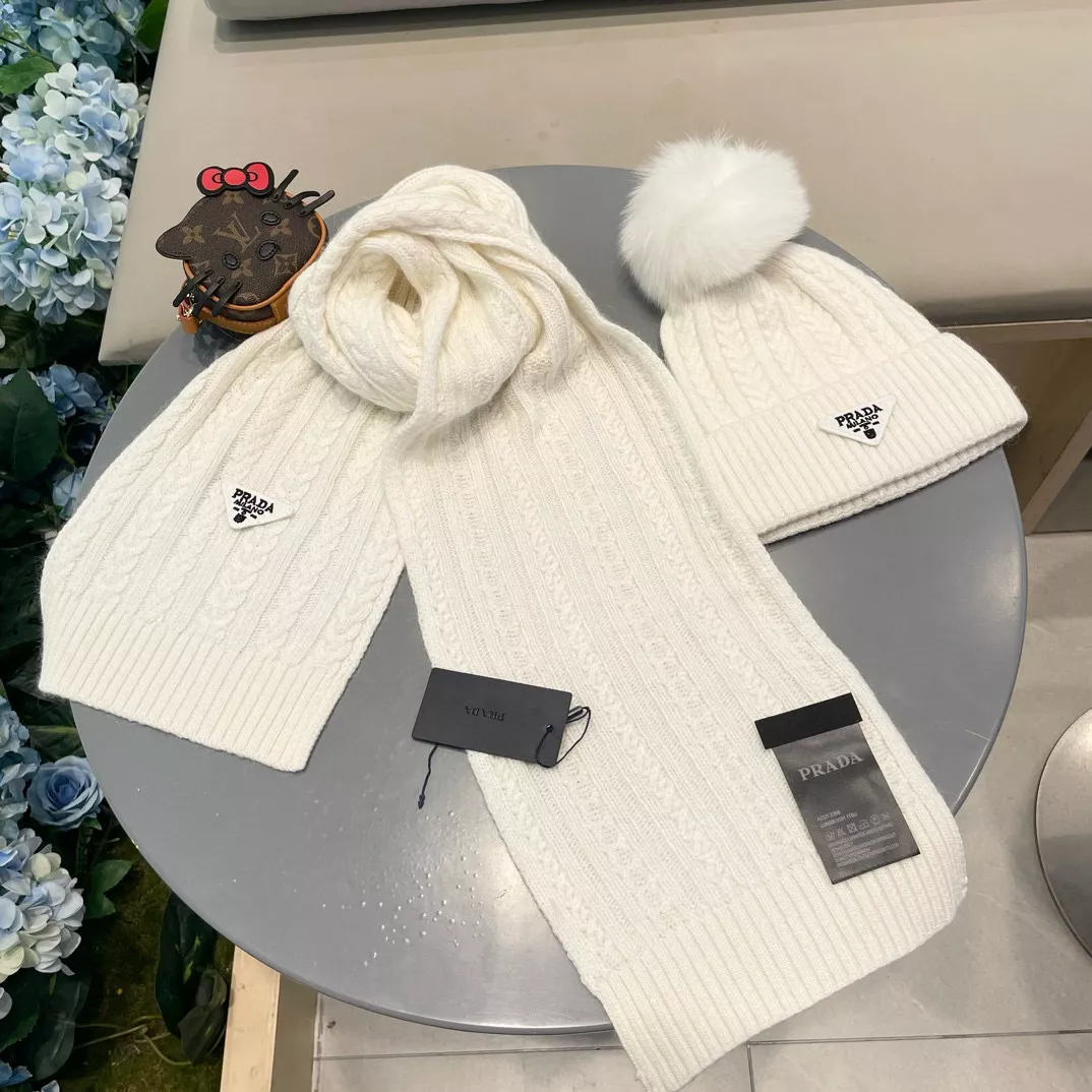 ModernLook 3172 Prada Hat and Scarf Set