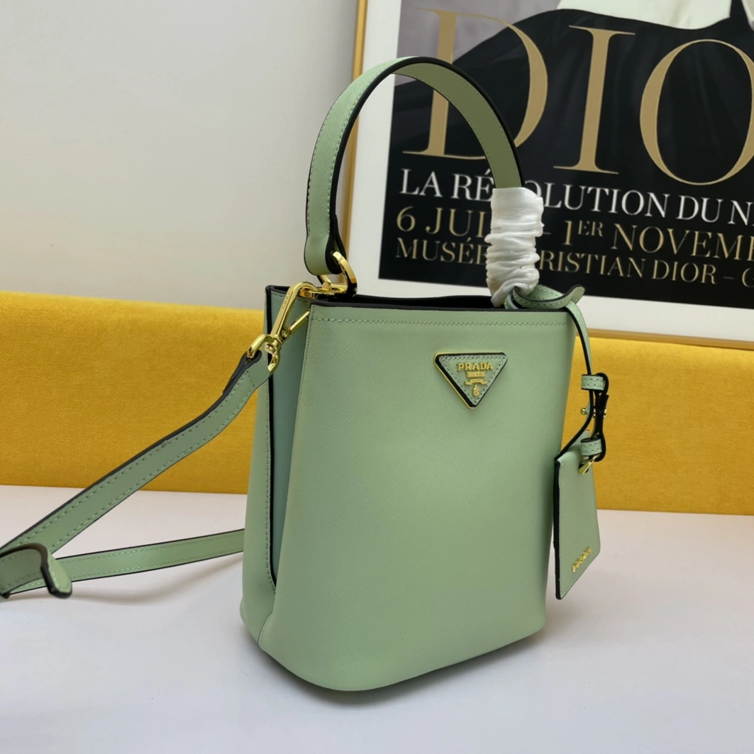 ModernLook 3207 Prada AAA Quality Handbags For Women