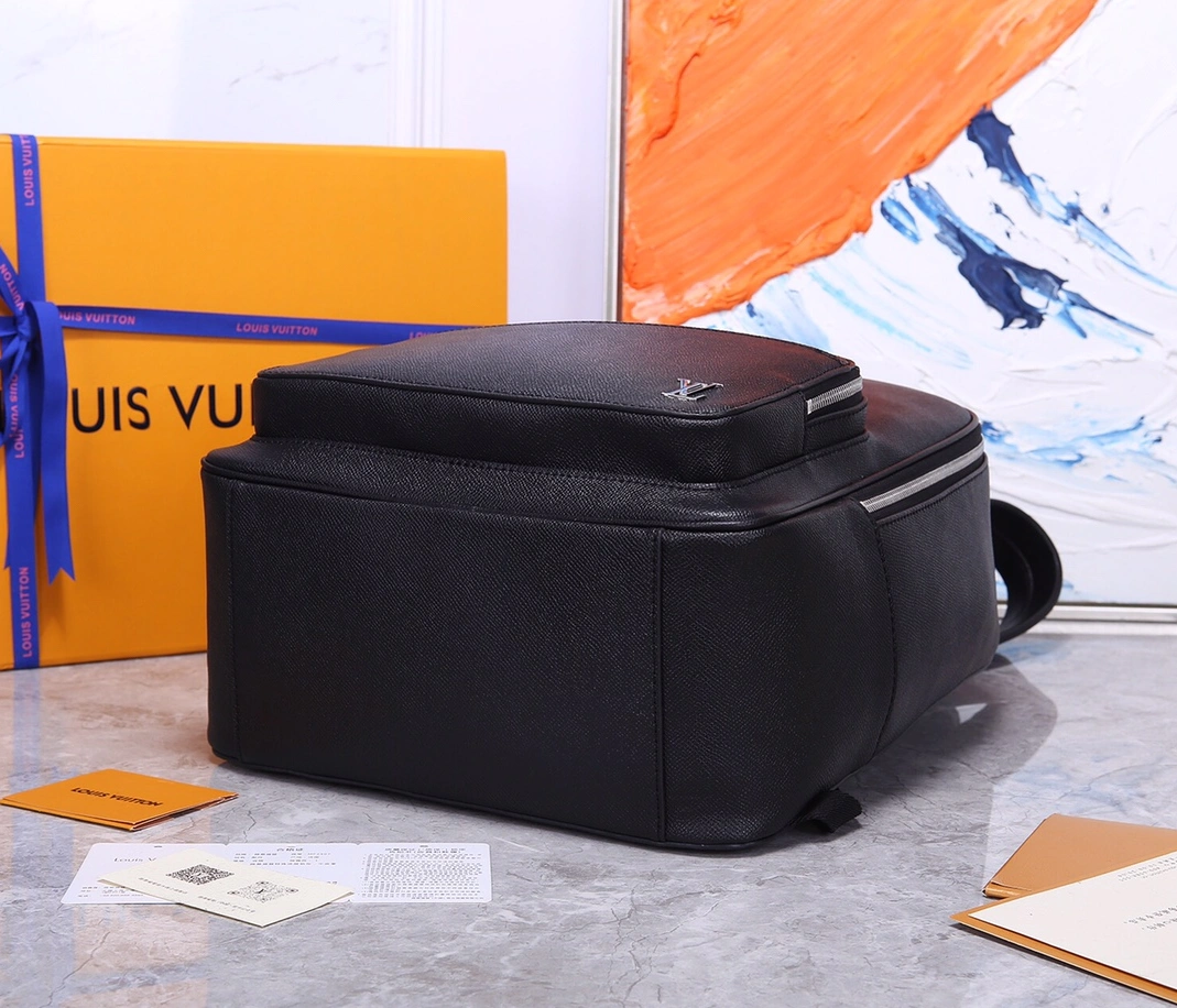 ModernLook 3370 Louis Vuitton LV AAA Man Backpacks