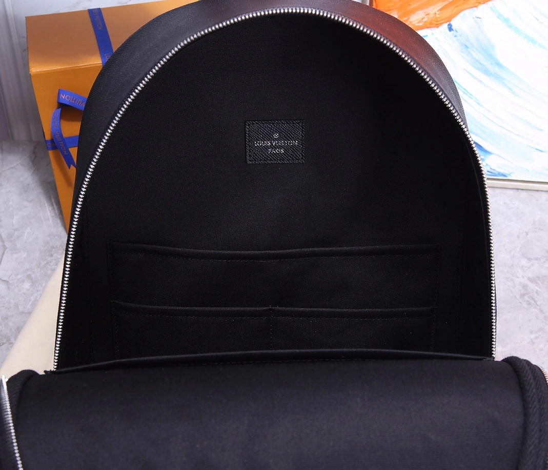ModernLook 3370 Louis Vuitton LV AAA Man Backpacks