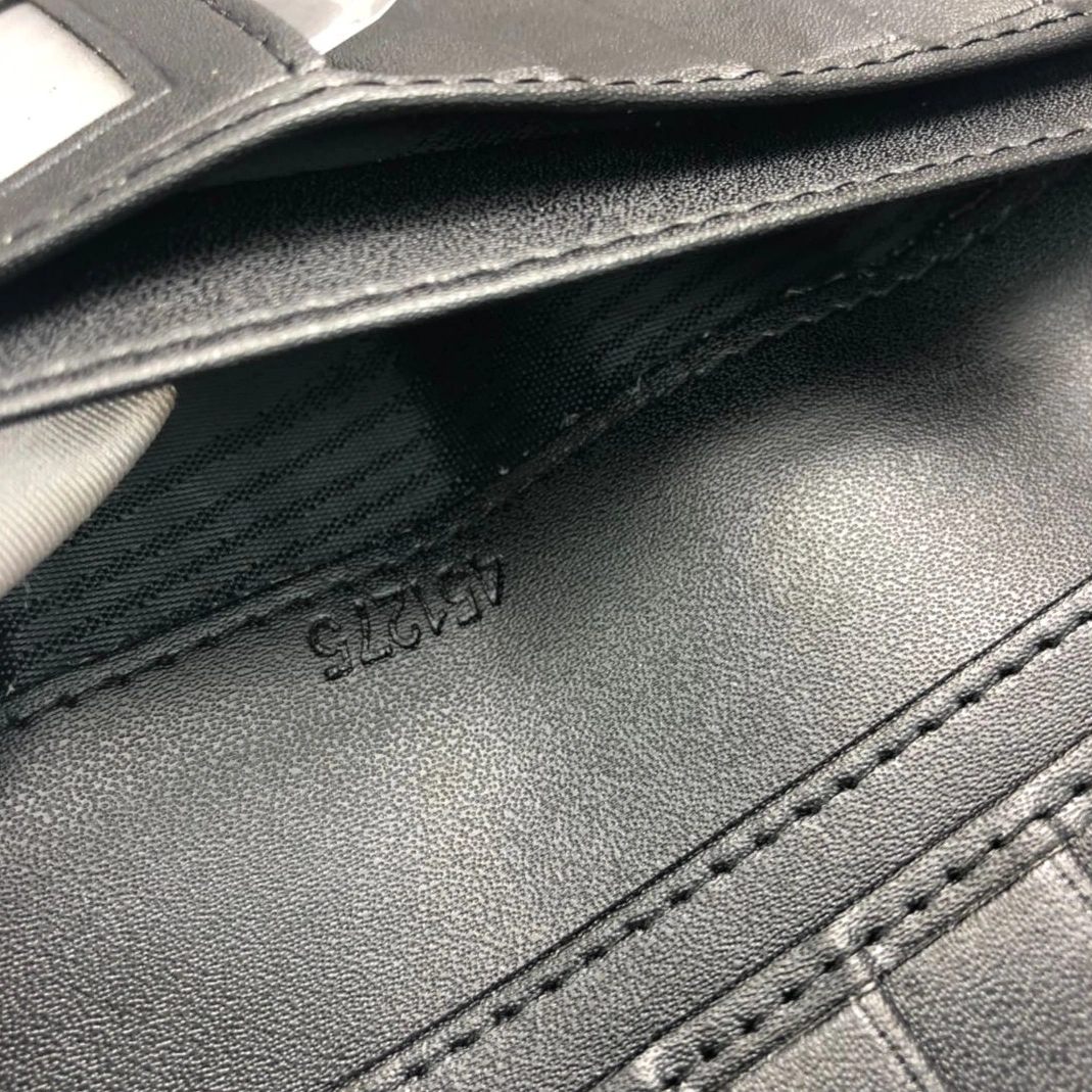 ModernLook 3575 Gucci AAA Wallets