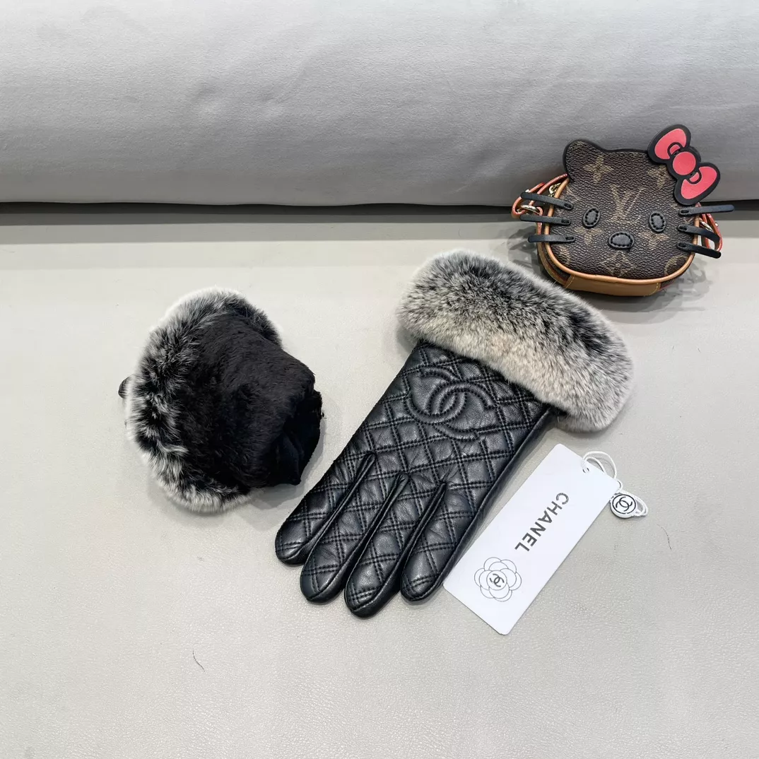 ModernLook 3642 Chanel Gloves For Women