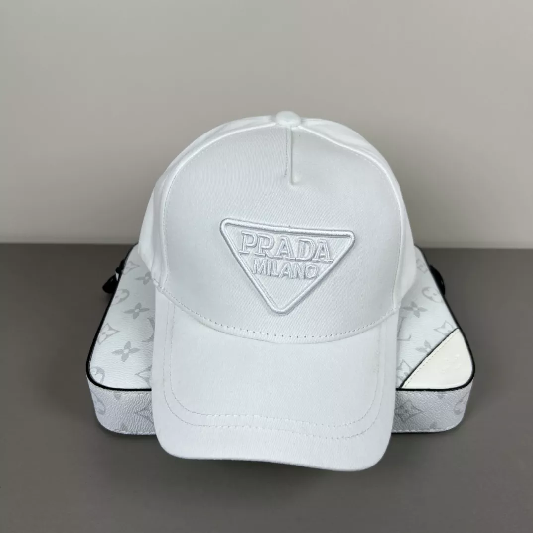 ModernLook 3665 Prada Caps