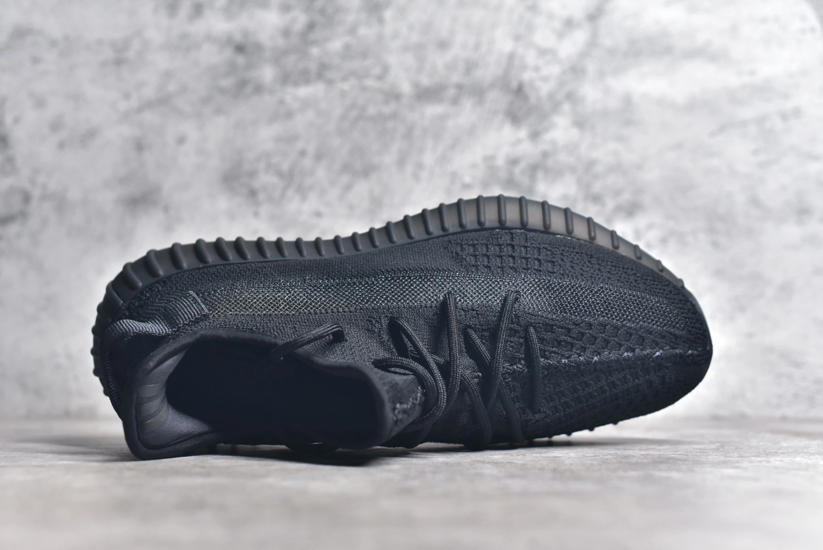 ModernLook 3793 Adidas Yeezy Shoes For Men