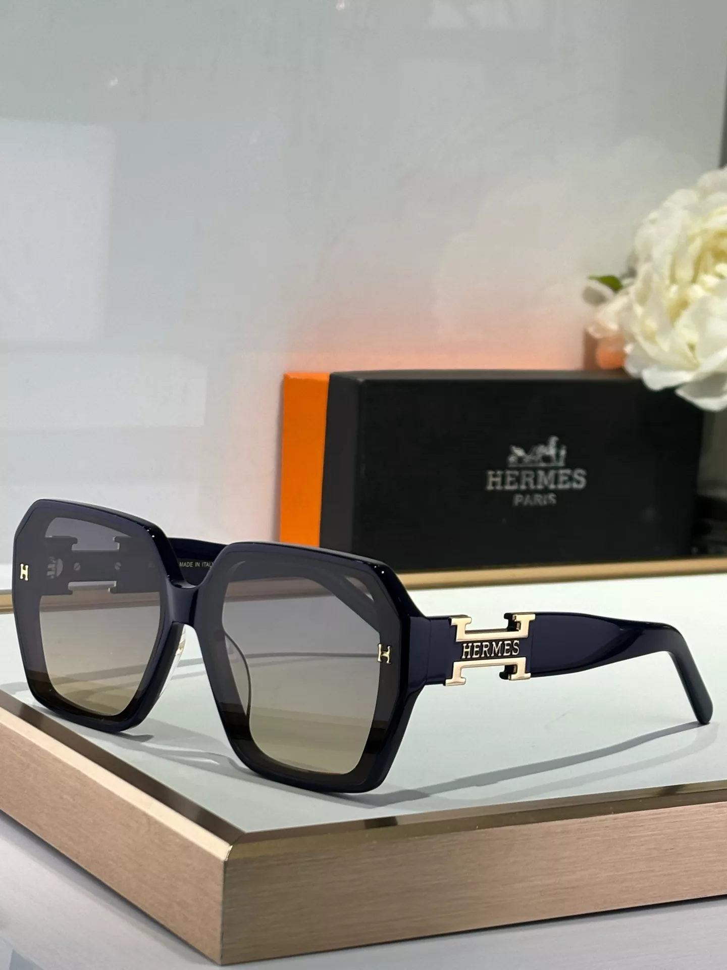 ModernLook 396 Hermes AAA Quality Sunglasses