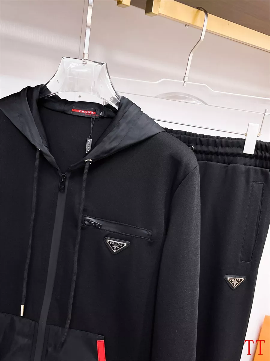 ModernLook 4023 Prada Tracksuits Long Sleeved For Men
