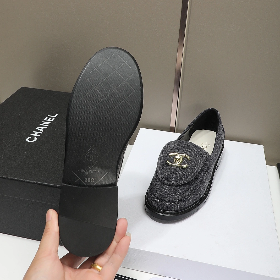 ModernLook 4046 Chanel Leather Shoes For Women