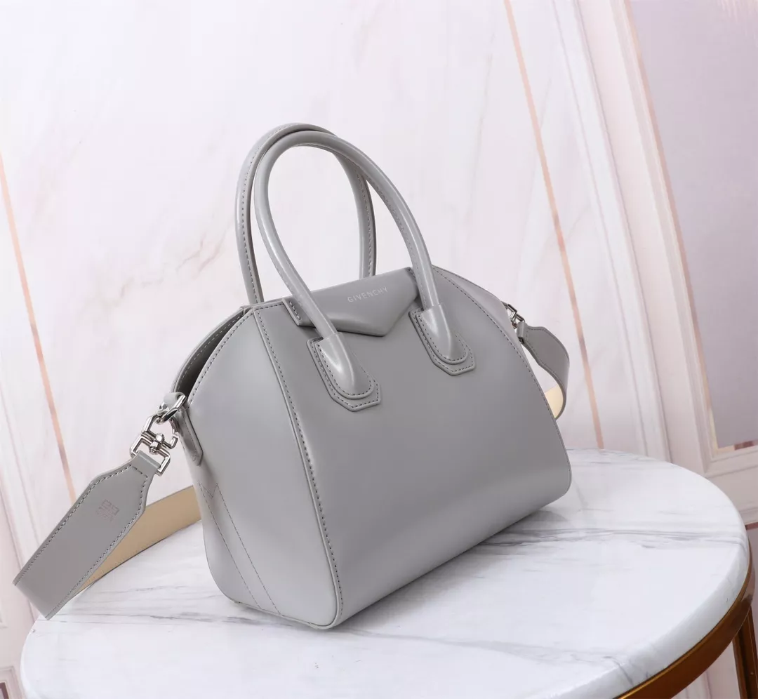 ModernLook 4166 Givenchy AAA Quality Handbags For Women