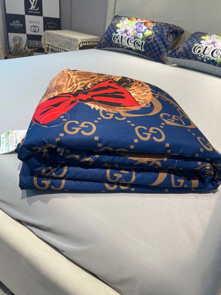 ModernLook 4212 Gucci Bedding