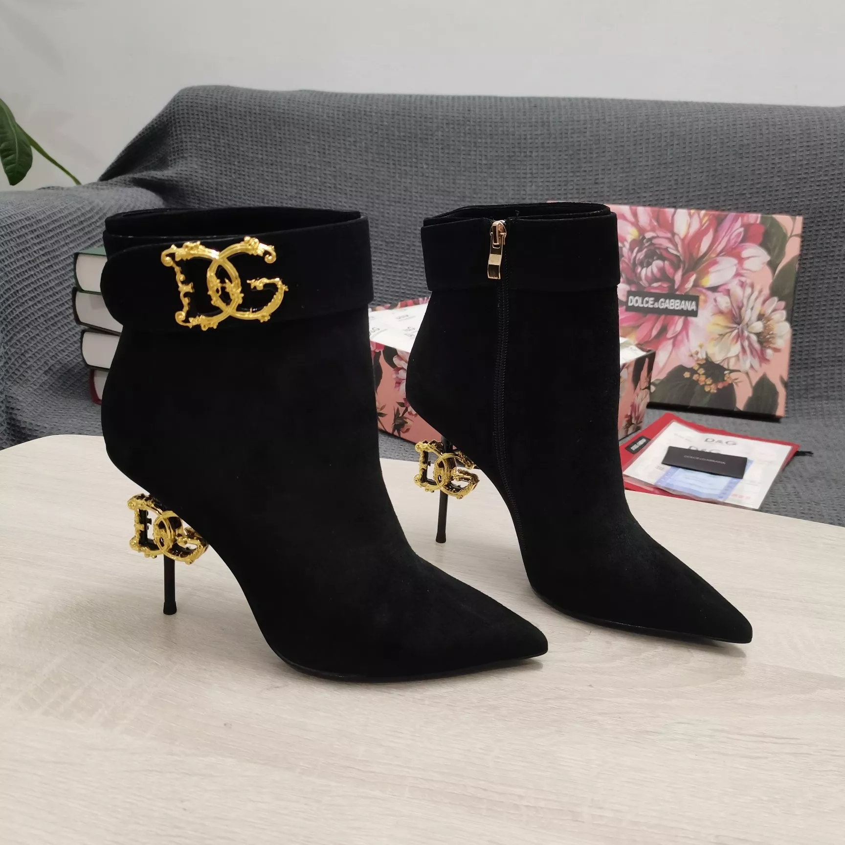 ModernLook 4310 Dolce & Gabbana D&G Boots For Women