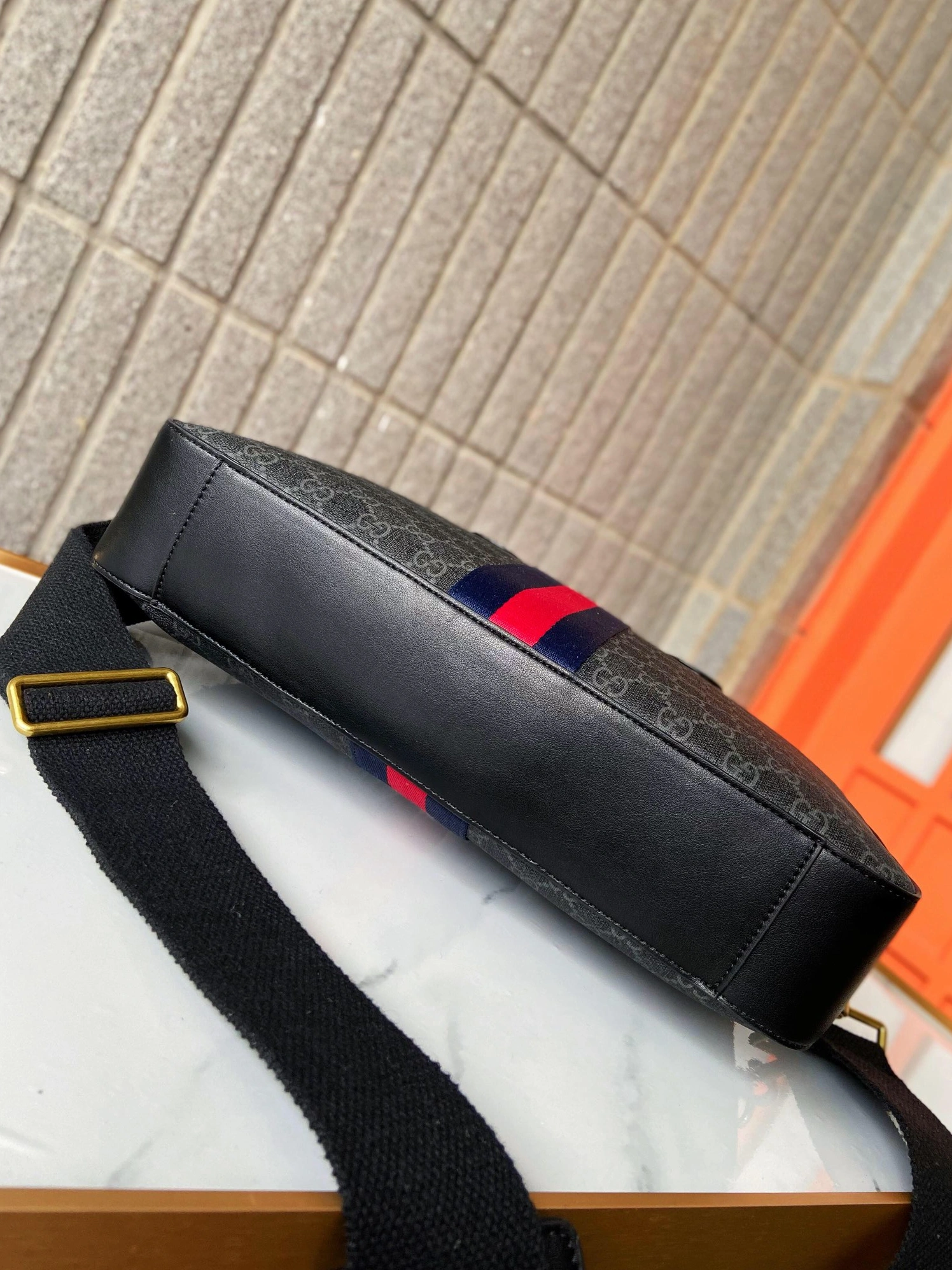 ModernLook 4356 Gucci AAA Man Handbags