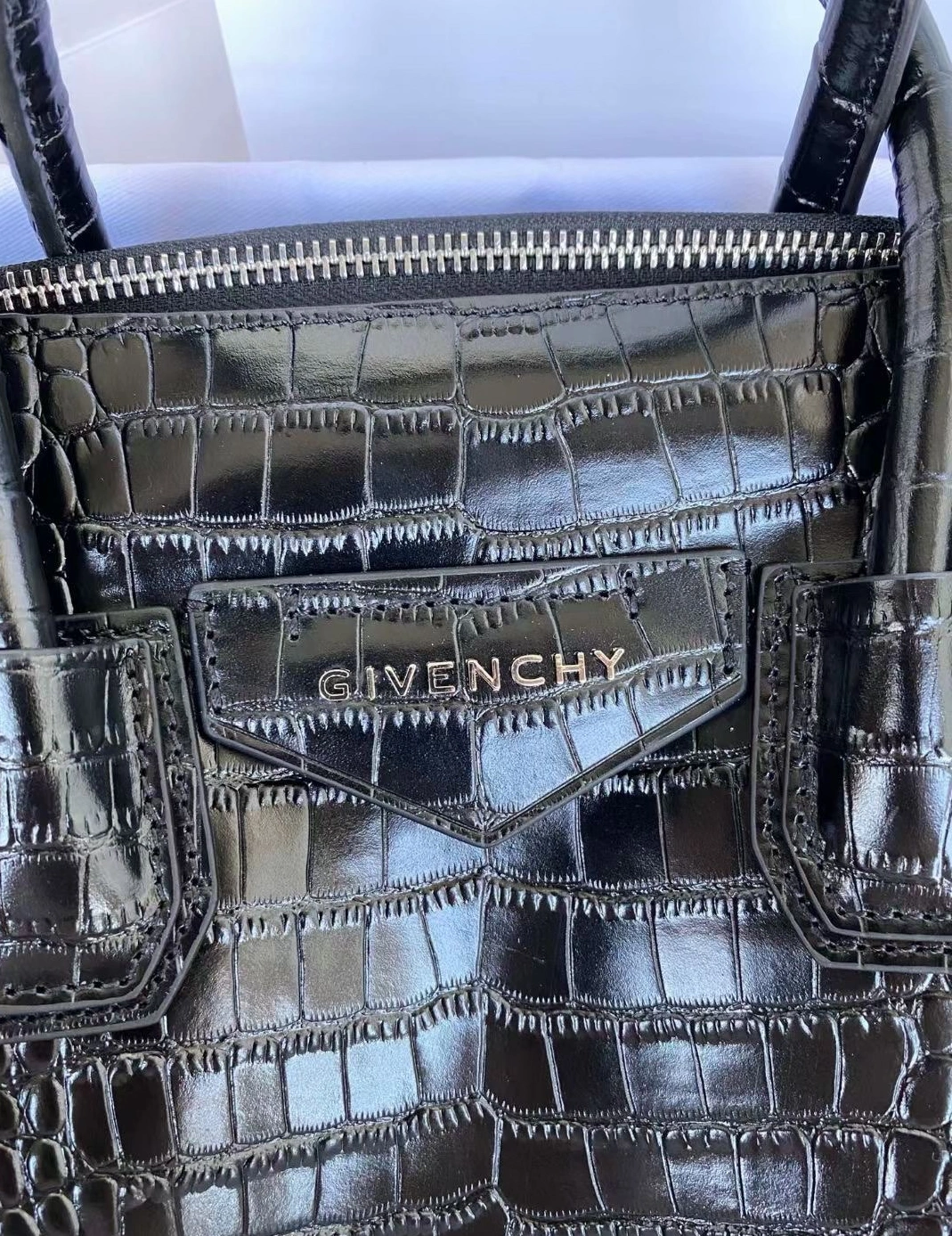 ModernLook 4381 Givenchy AAA Quality Handbags For Women