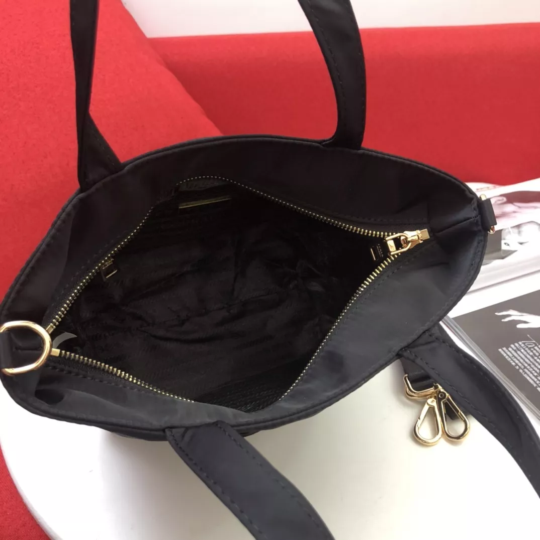 ModernLook 4416 Prada AAA Quality Handbags For Women