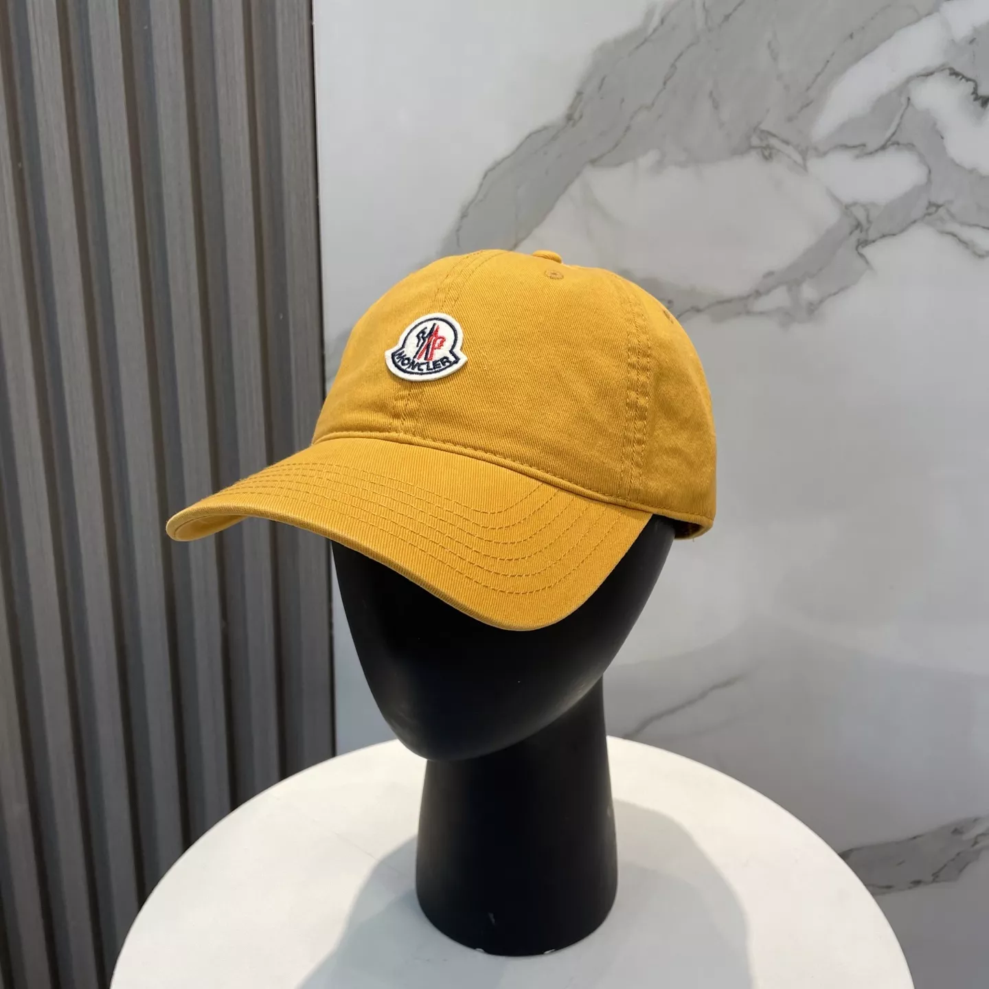 ModernLook 4419 Moncler Caps