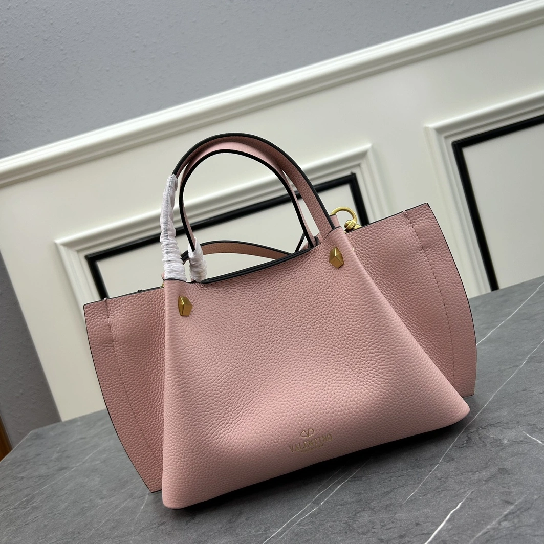 ModernLook 455 Valentino AAA Quality Handbags For Women