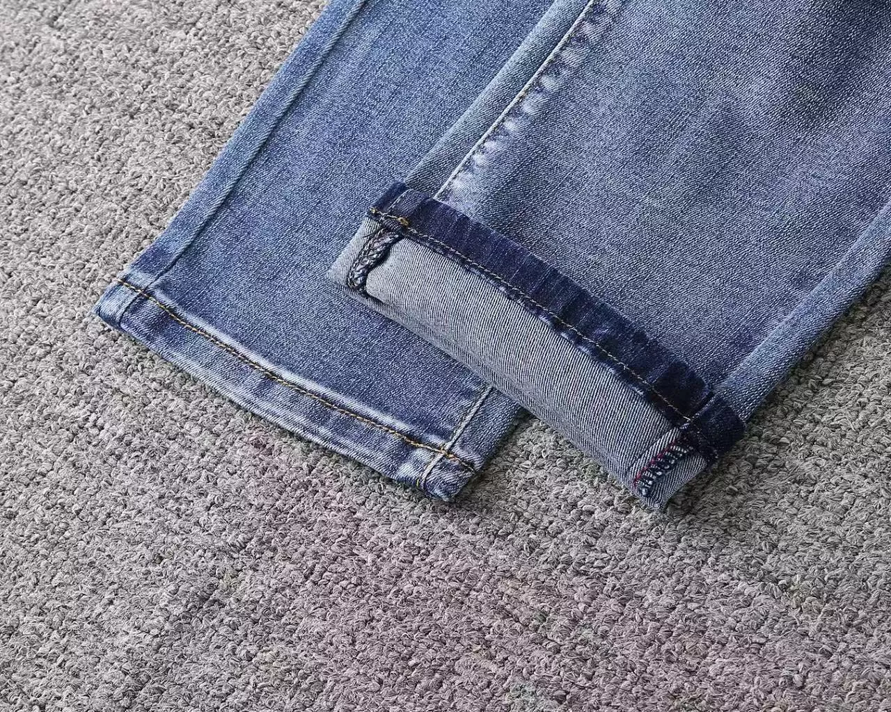 ModernLook 4573 Louis Vuitton LV Jeans For Men