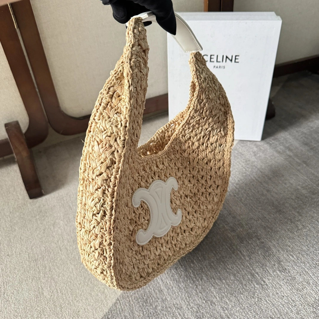 ModernLook 4583 Celine AAA Quality Handbags For Women