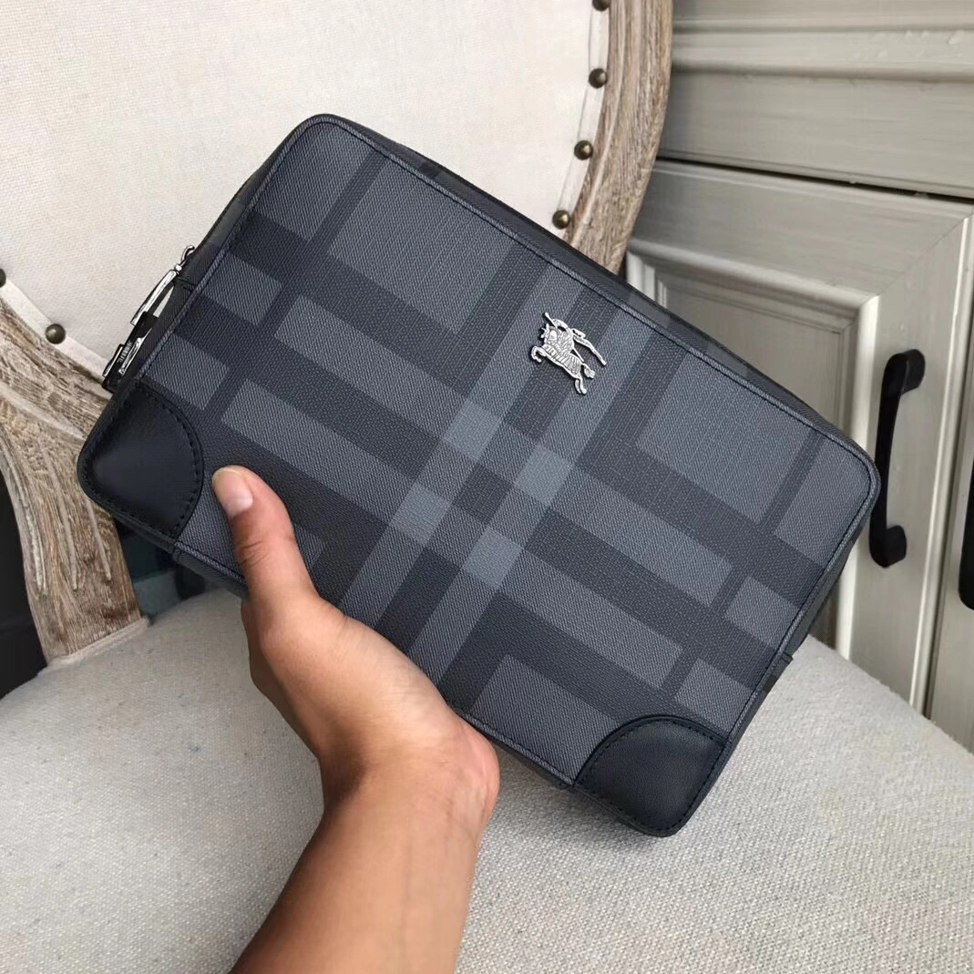 ModernLook 4668 Burberry AAA Man Wallets