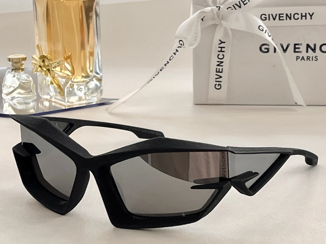 ModernLook 4720 Givenchy AAA Quality Sunglasses